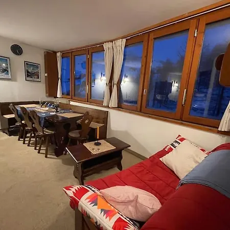 Skiing Dacha La Coquille ברויל-קרוויניה