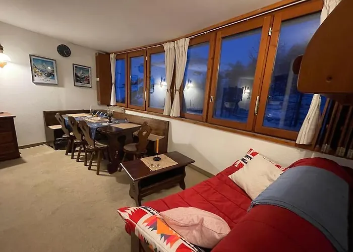 Skiing Dacha La Coquille ブレウイル・チェルヴィナイア